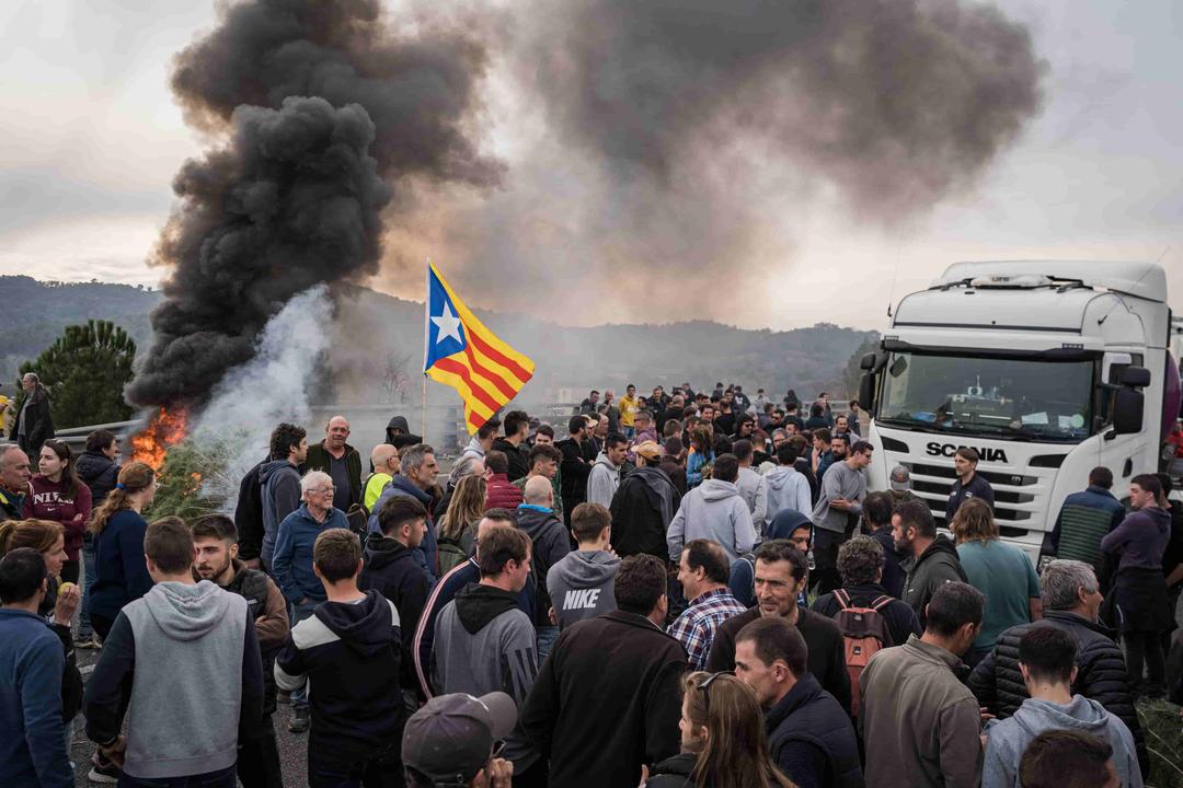 Spanish Farmers Join EU Protests