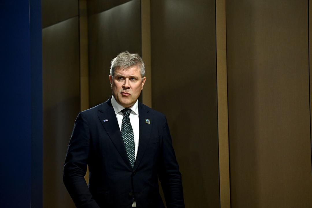 Iceland Prime Minister Calls for Early Elections in November