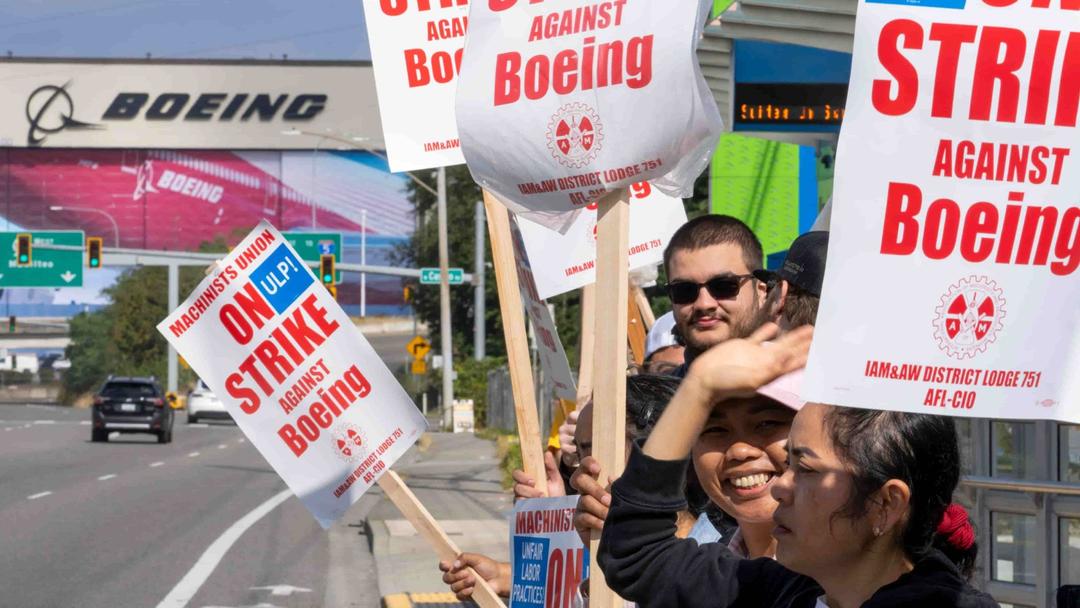 Boeing Workers Reject Latest Wage Deal, Continuing Strikes