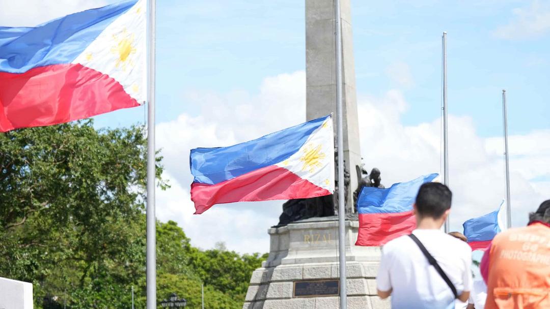 Typhoon Yinxing Batters Philippines