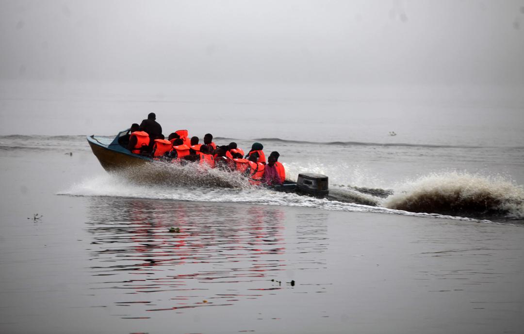 At Least 27 Dead, 100 Missing After Boat Capsizes in Nigeria